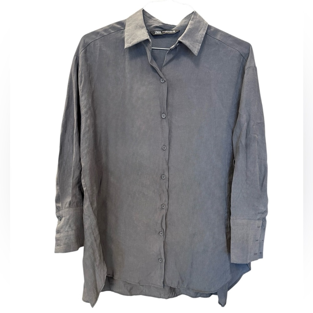 Zara Oversized Gray Button down Blouse. Size XS